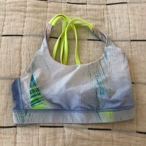 Lululemon sports bra